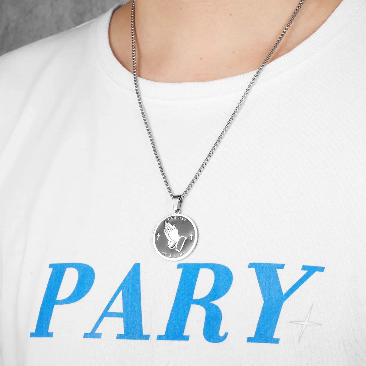 Cross Praying Hands Bilble Men Necklaces Stainless Steel Pendant Chain Women Jewelry HipHop Cool Accessories Gifts Wholesale