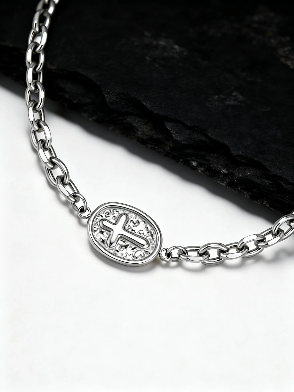PENDRA Cross Charm Minimalist Bracelet