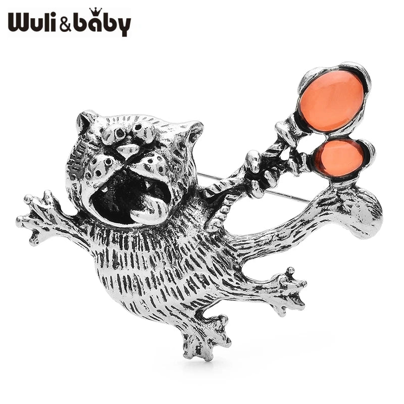 Wuli&baby Lovely Taking Balloon Flying Cat Brooches 2-color Metal Animal Pets Brooch For Women's Clothes Backpack Pins Gifts