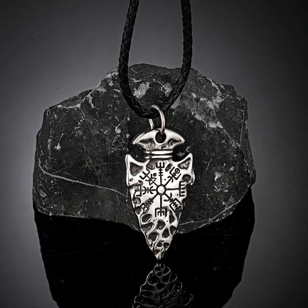 PENDRA Compass Gold Necklace