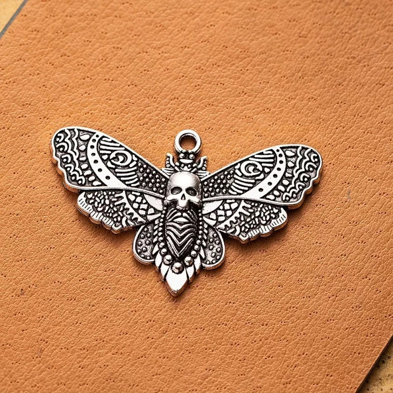 PENDRA Mothskull Gothic Moth Skull Pendant Set