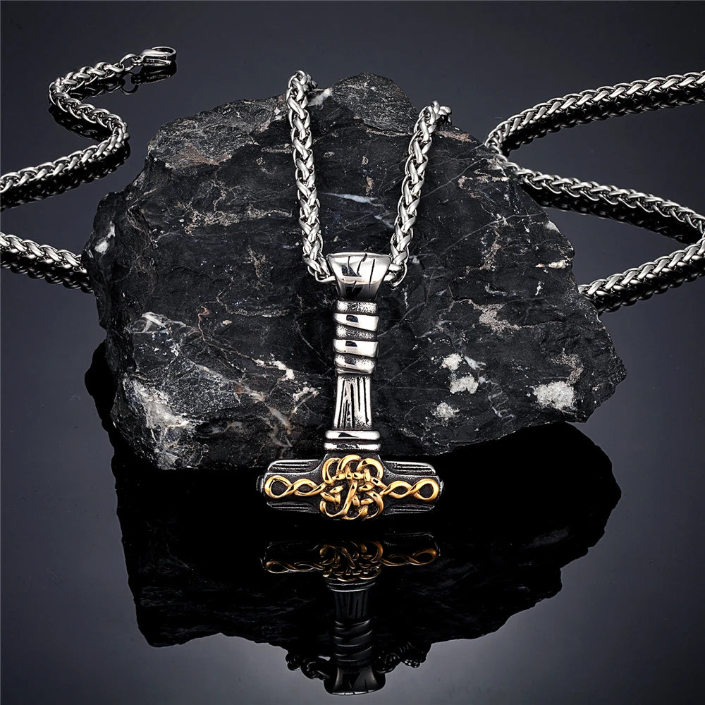 PENDRA Celtic Knot Vintage Necklace