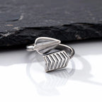 PENDRA Ravdell Arrow Motif Ring