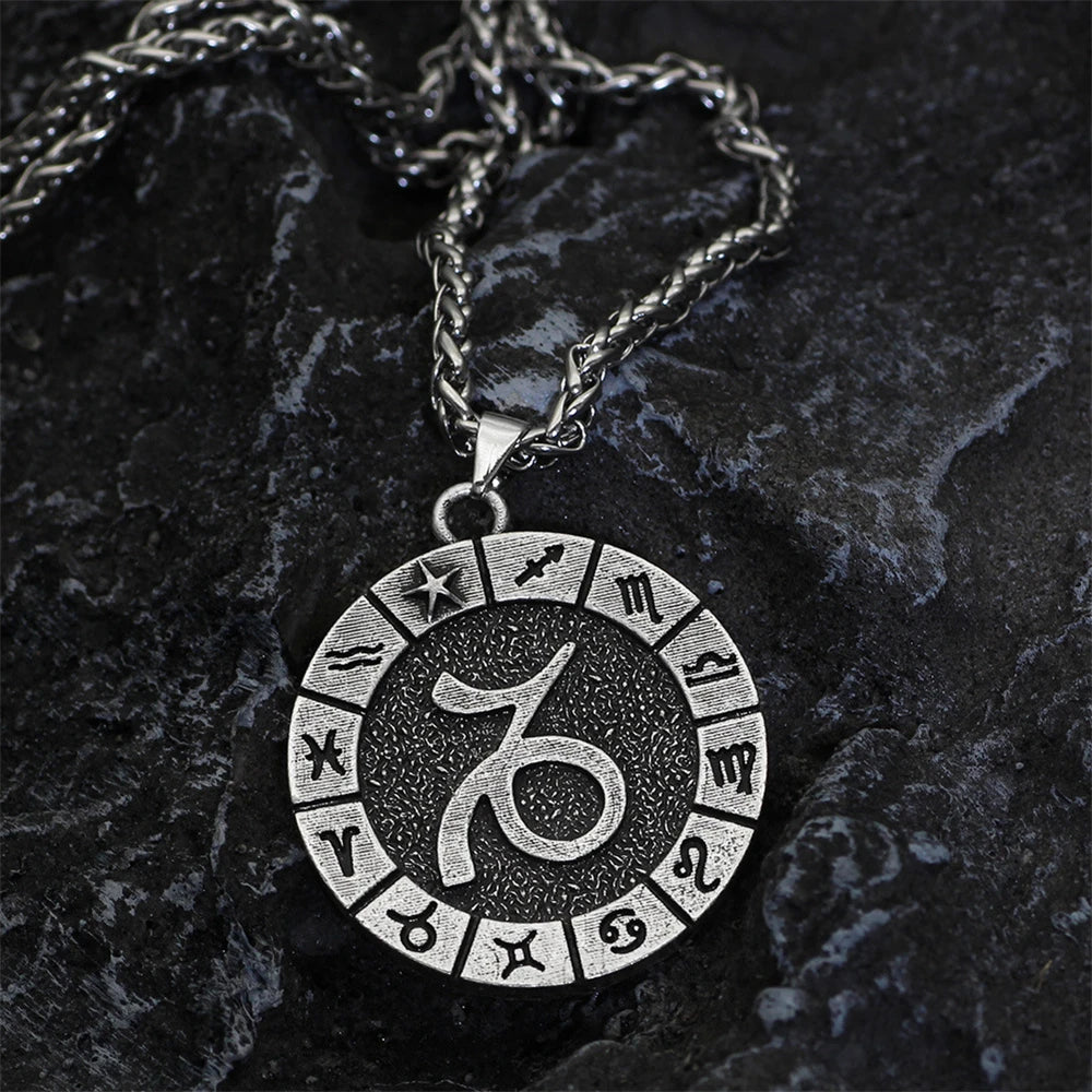 PENDRA Hip Norse Necklace