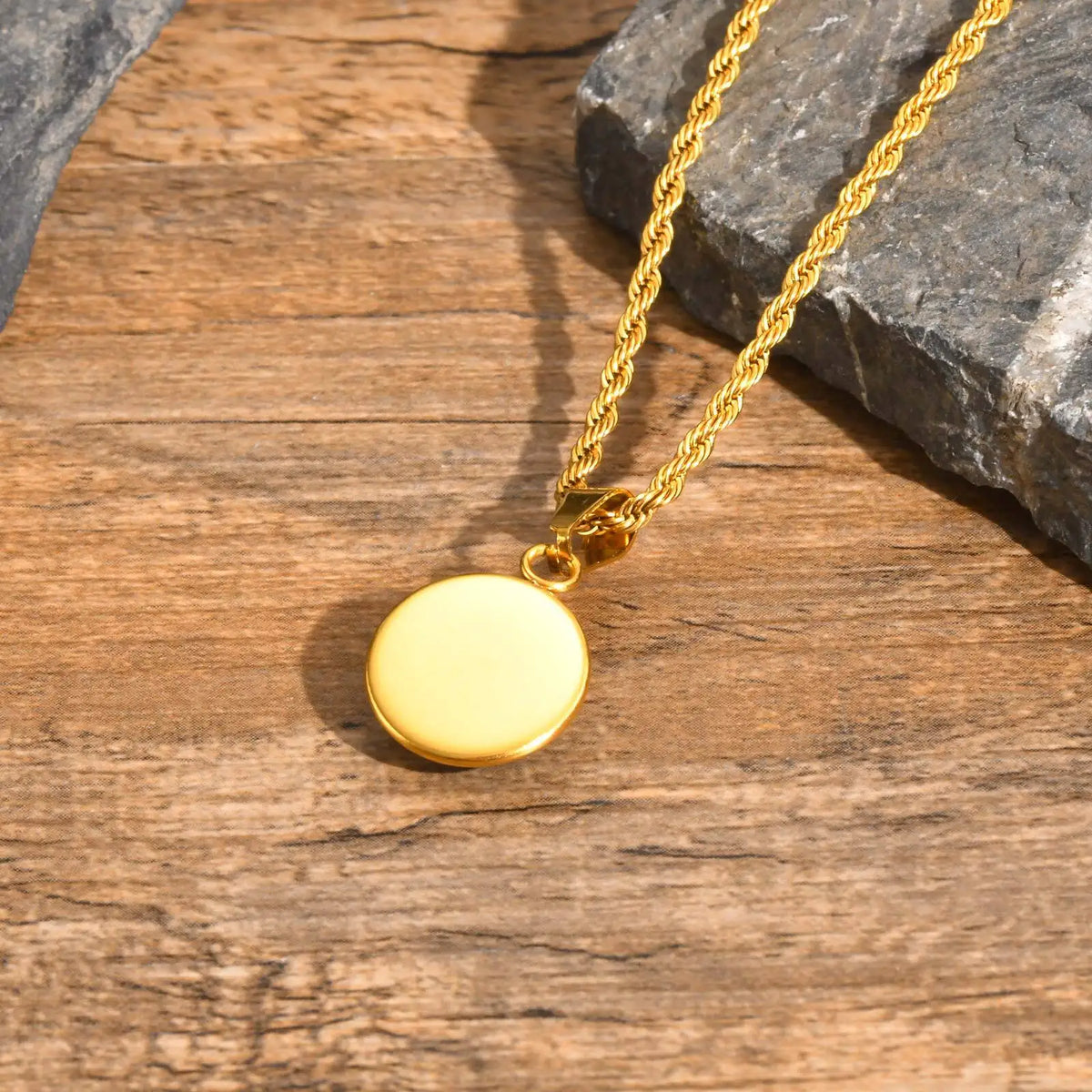 PENDRA Evil Blue Pendant Necklace