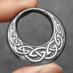 PENDRA Carving Pattern Steel Necklace