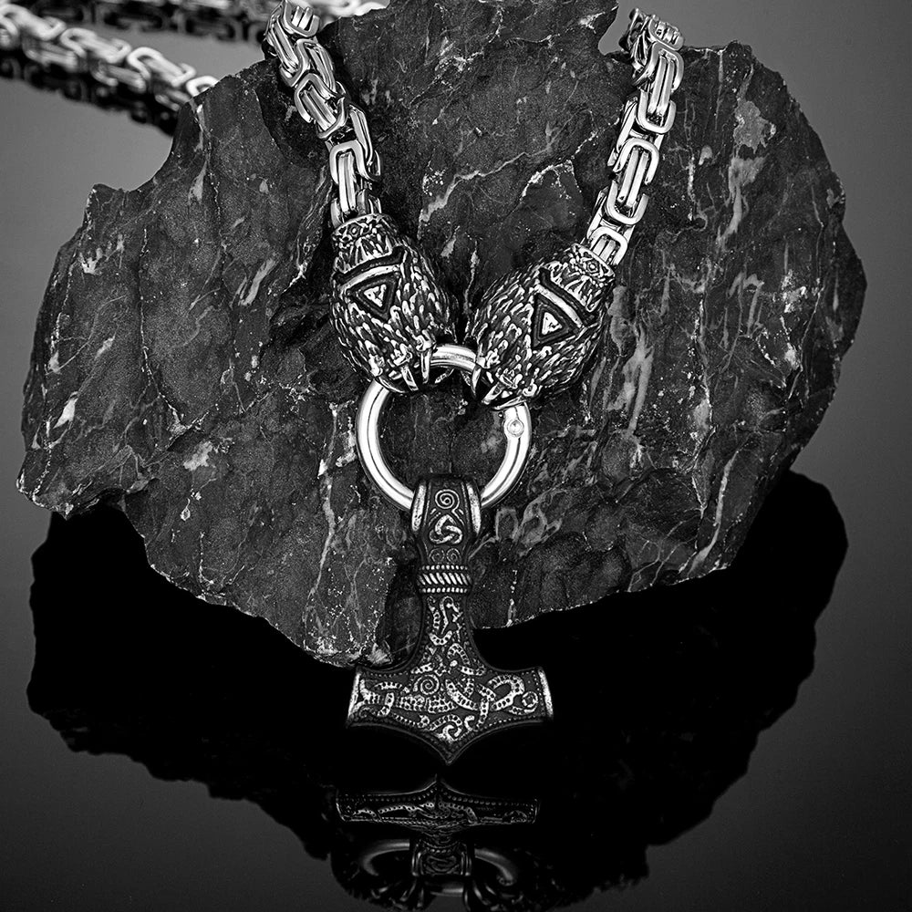 PENDRA Wolf Norse Pendant Necklace