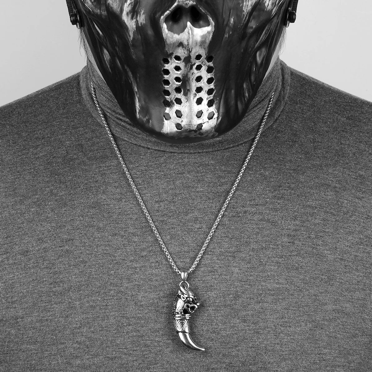 Unicorn Tooth Amulet Mens Long Necklaces Pendants Chain Hip Hop for Boy Male Stainless Steel Jewelry Creativity Gift Wholesale