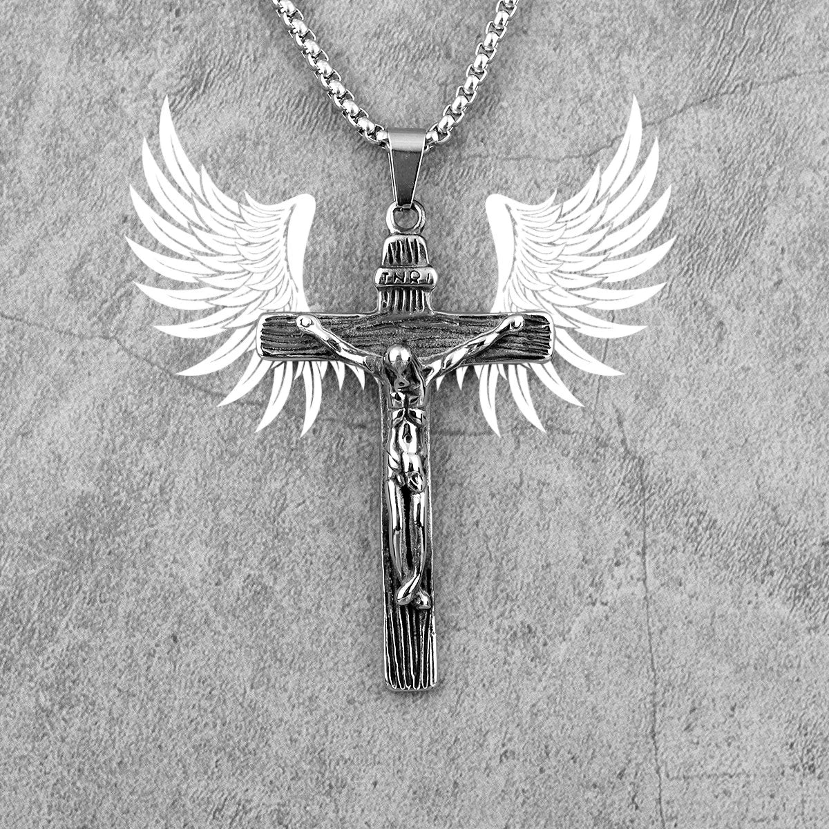 PENDRA Wrenlith Cross Charm Necklace