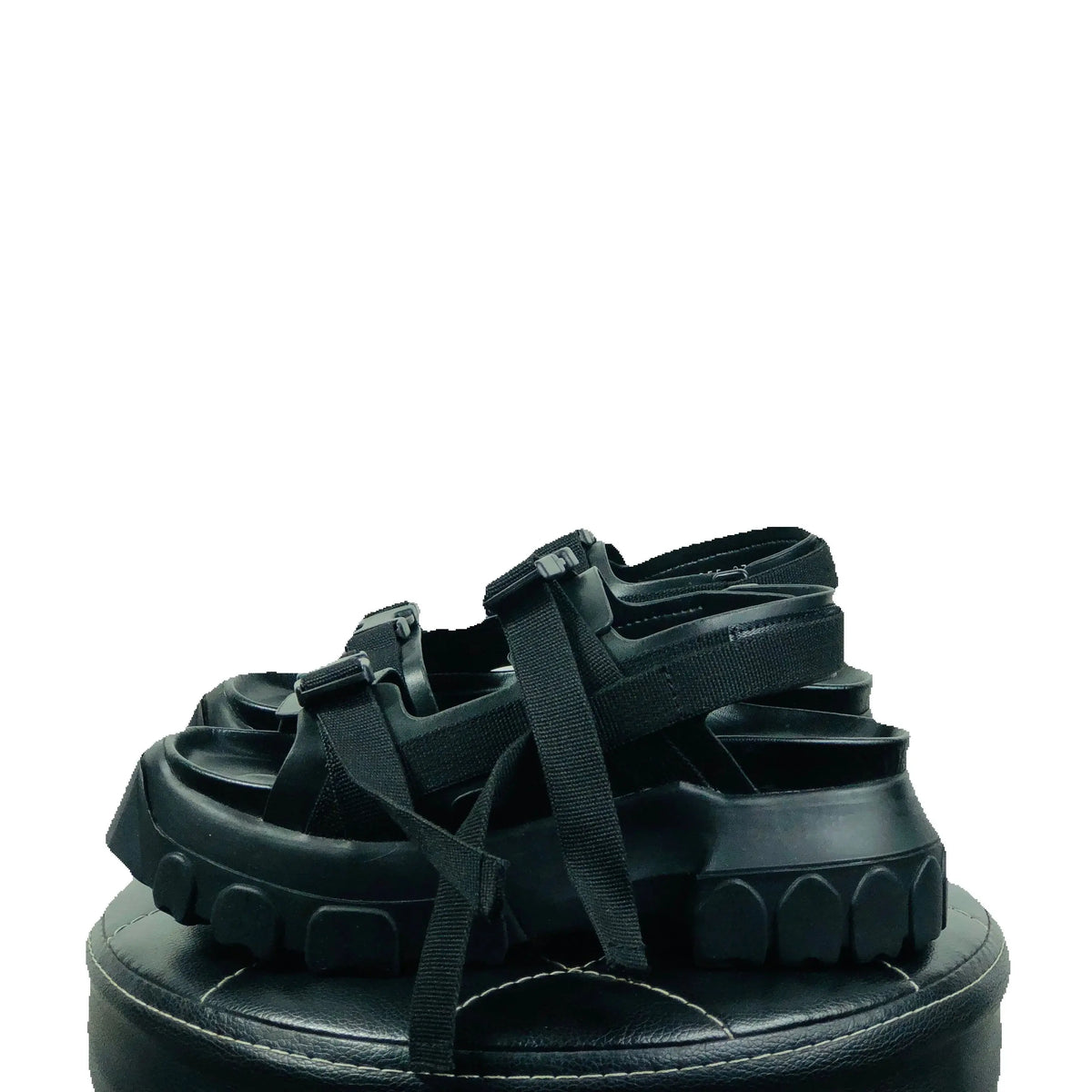 PENDRA Avenelle Men's T-Strap Leather Sandals