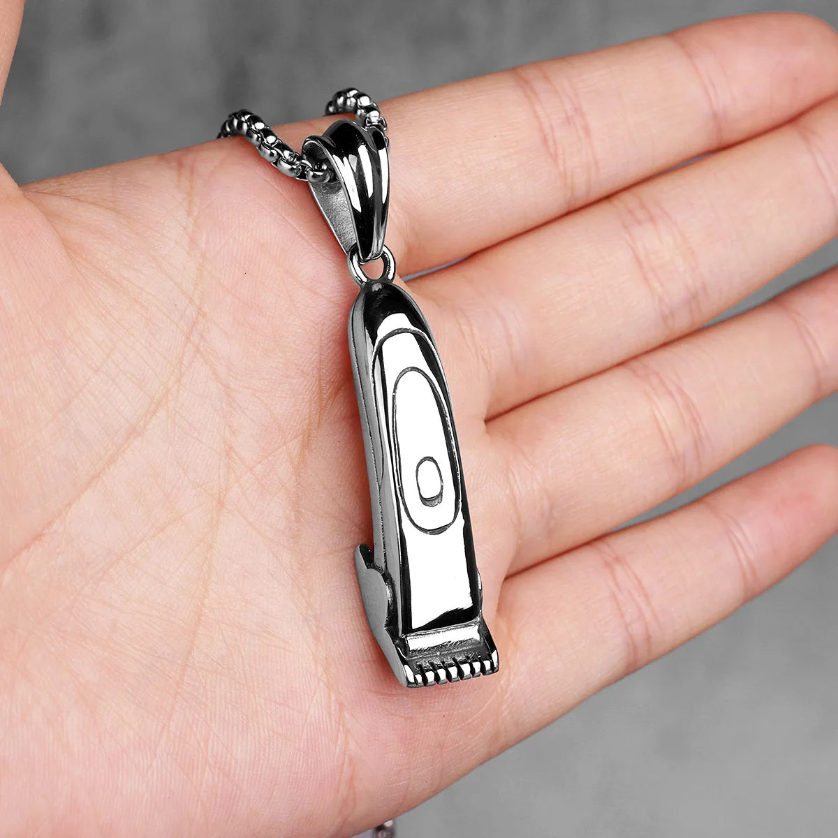 PENDRA Barber Shaver Haircut Steel Necklace