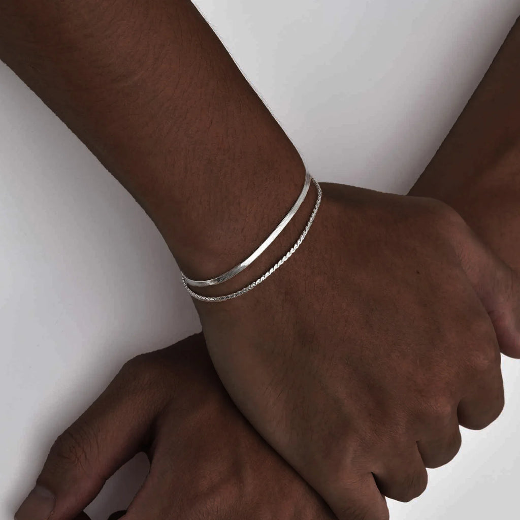 PENDRA Blade Minimalist Bracelet