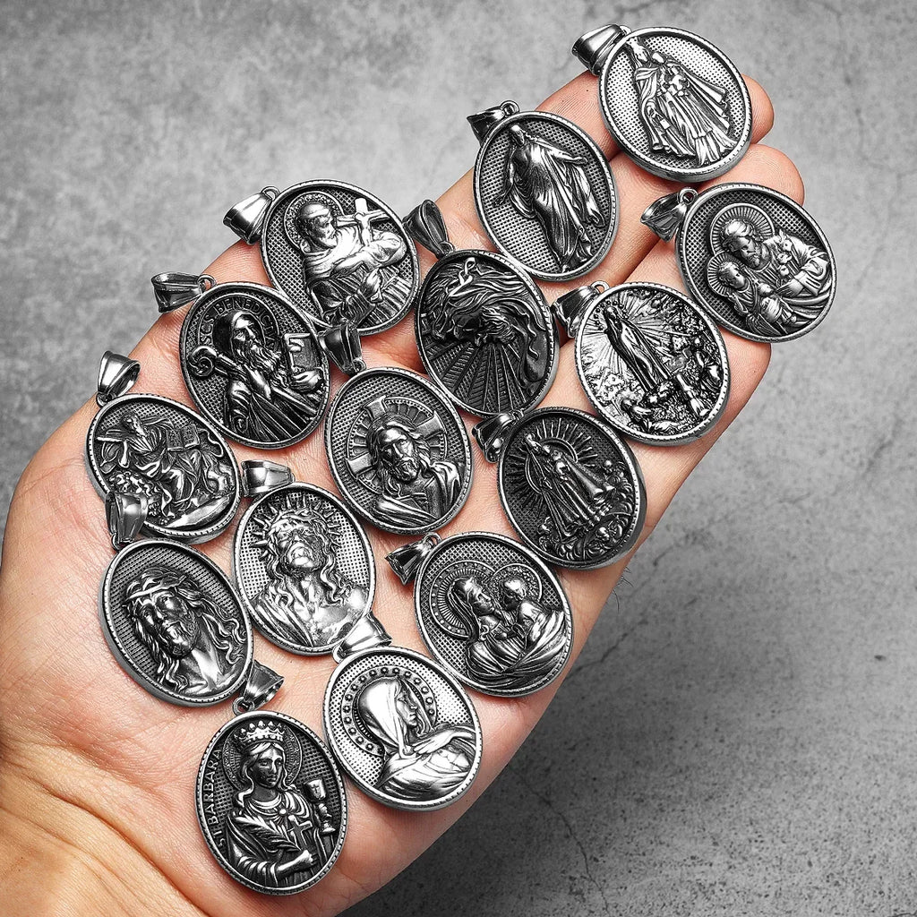 PENDRA Xanquin Cross Charm Necklace