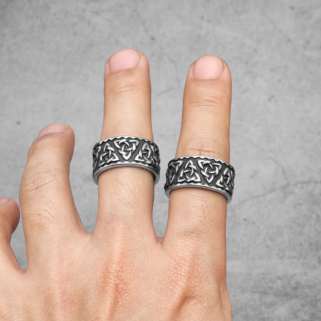 PENDRA Nordic Celtic Knot Steel Ring