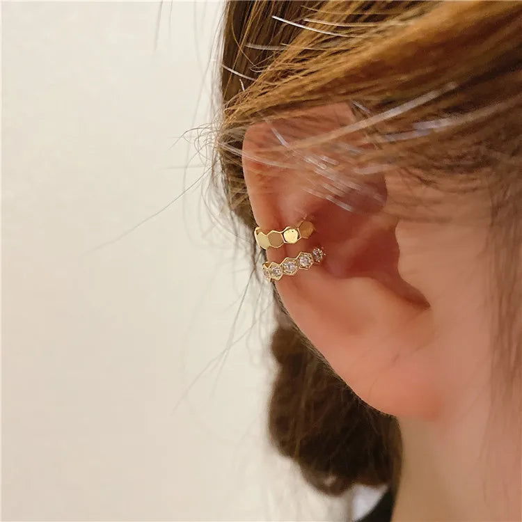 PENDRA Silver Tassel Ear Accessory
