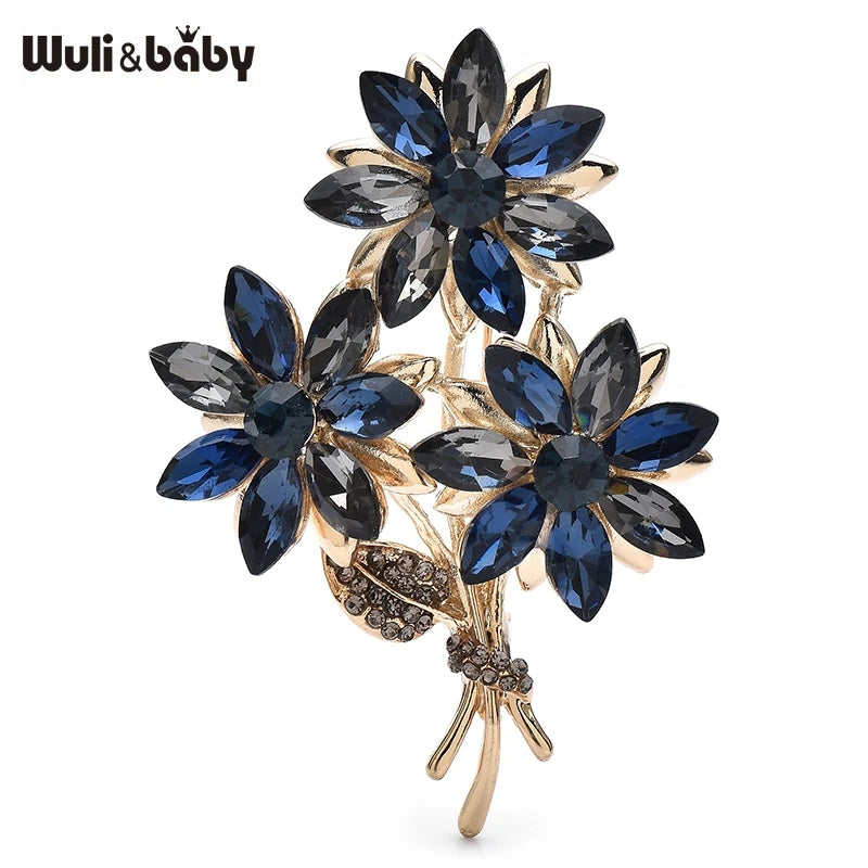 PENDRA Crystwreath Crystal Flower Wreath Brooch
