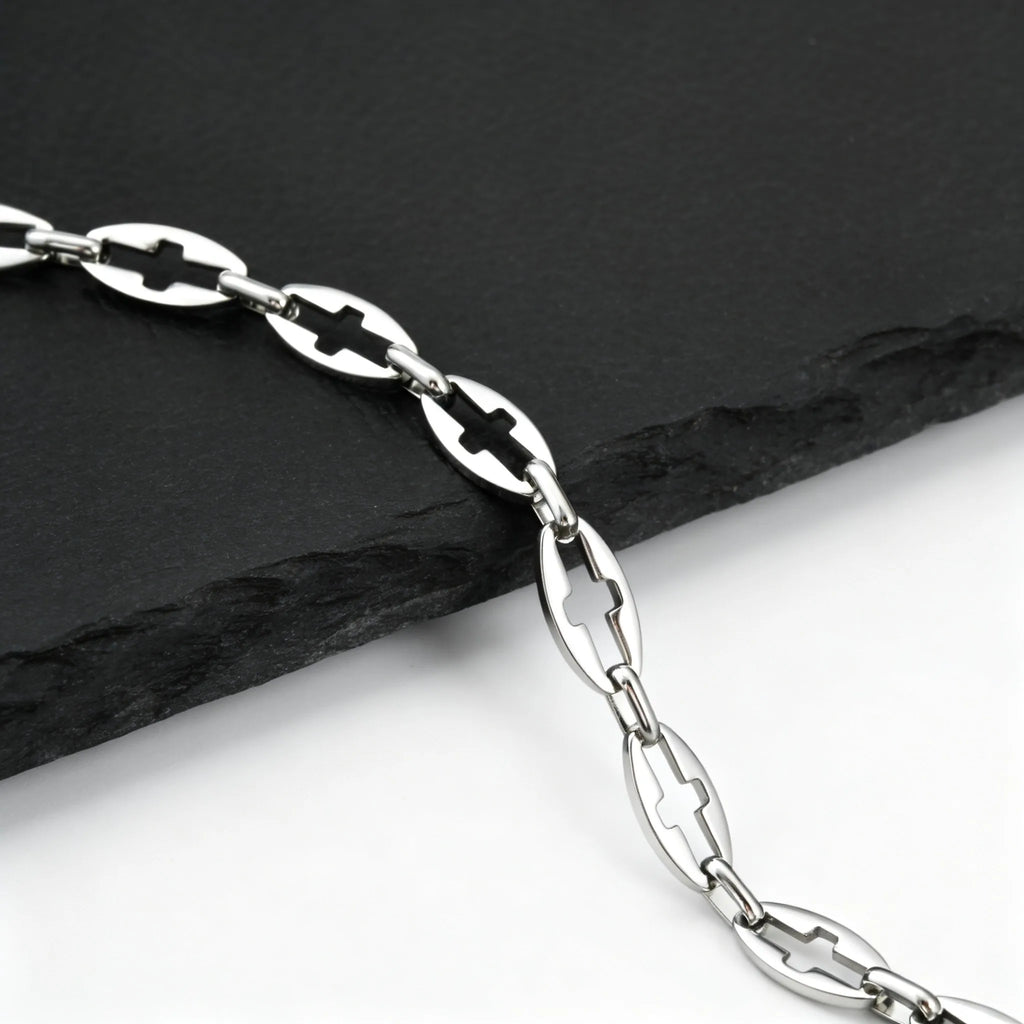 PENDRA Cross Hollow Bracelet