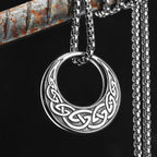PENDRA Carving Pattern Steel Necklace