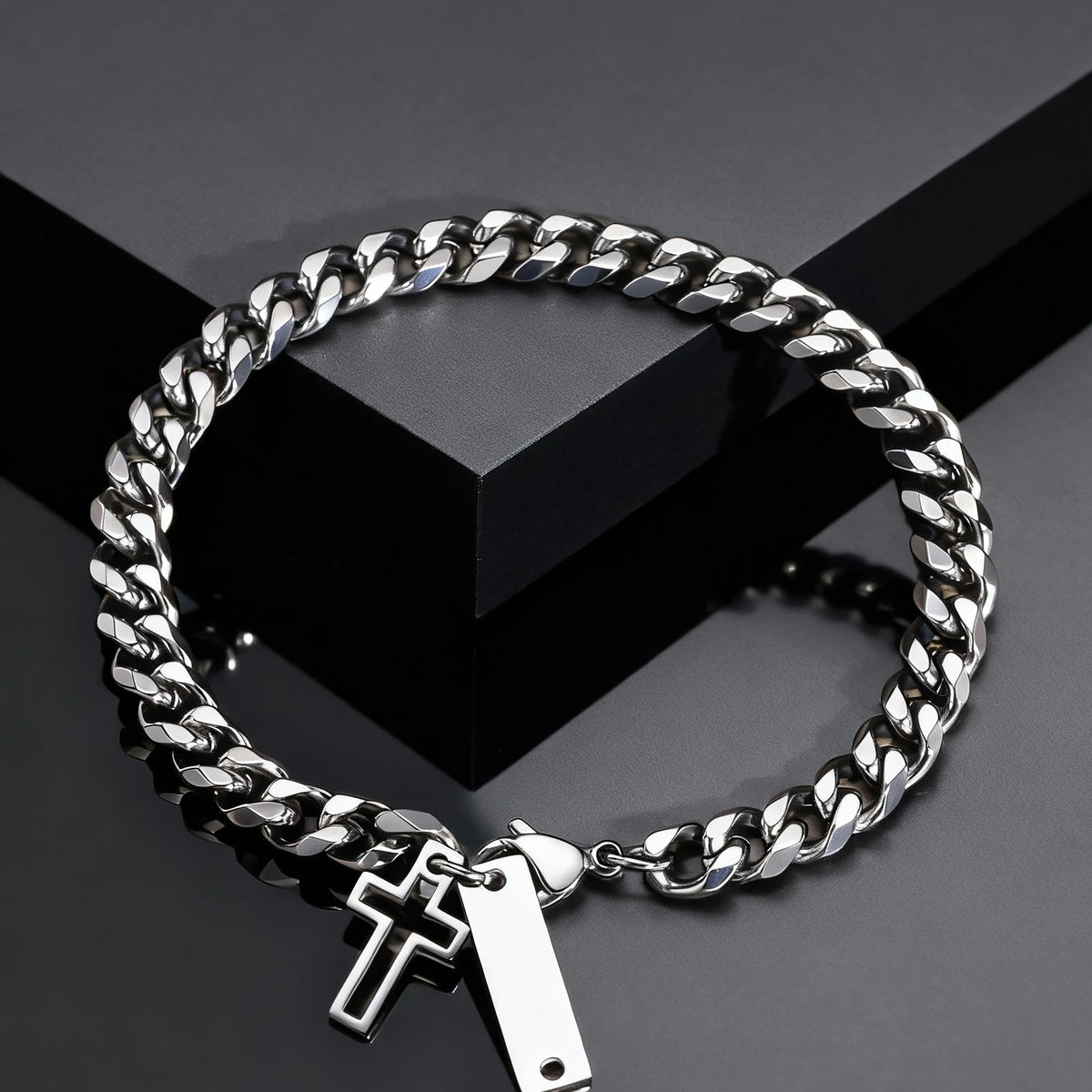 PENDRA Cross Cuban Bracelet Bracelet