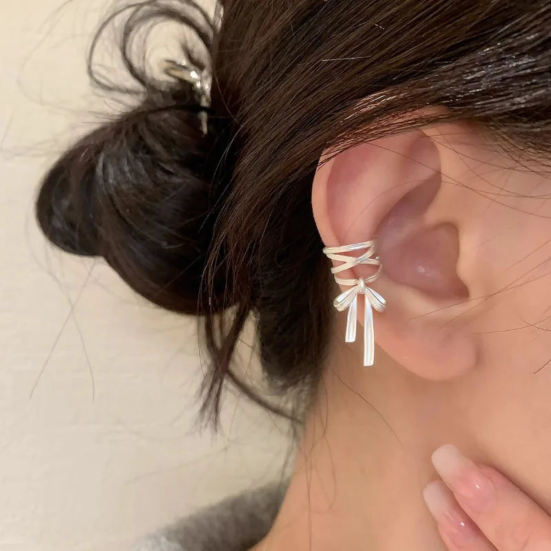 PENDRA Silver Tassel Ear Accessory