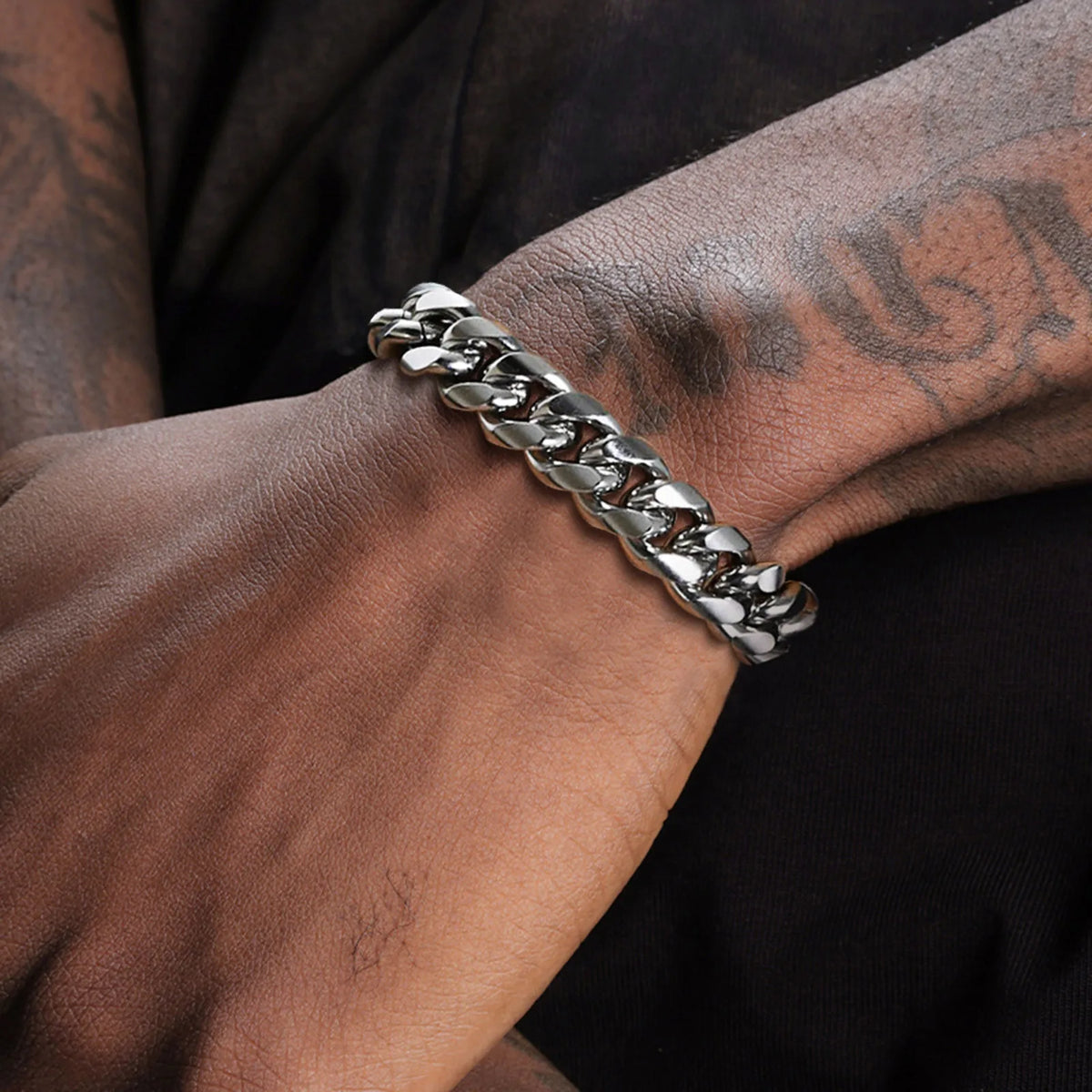 PENDRA Cuban Curb Bracelet