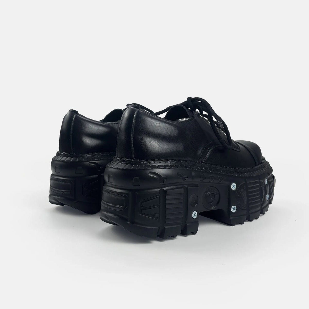 PENDRA Leather Platform Spanish Shoes