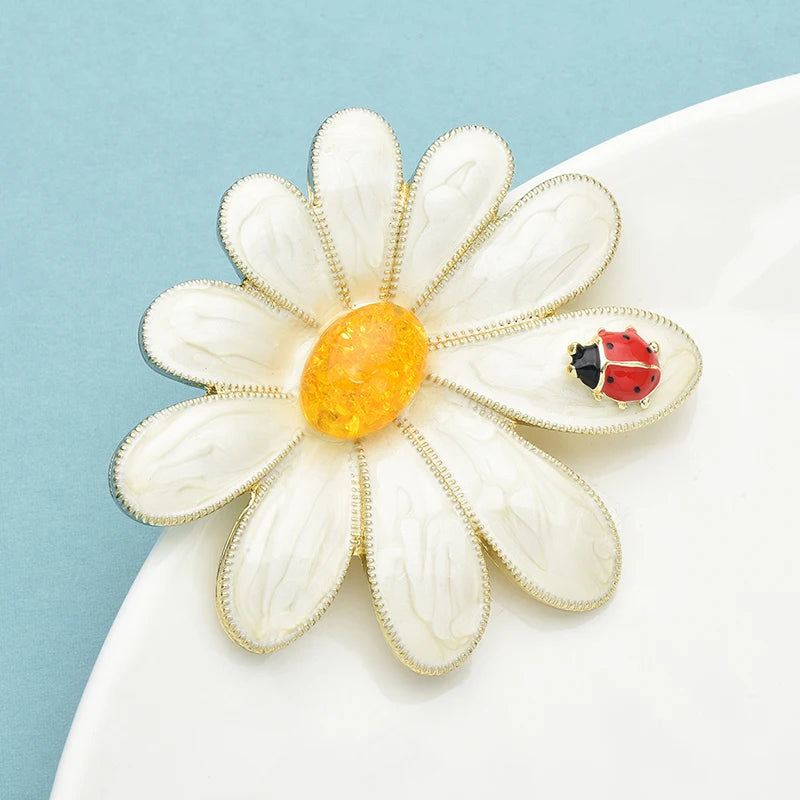 PENDRA Daisyora Large Enamel Daisy Flower Brooch