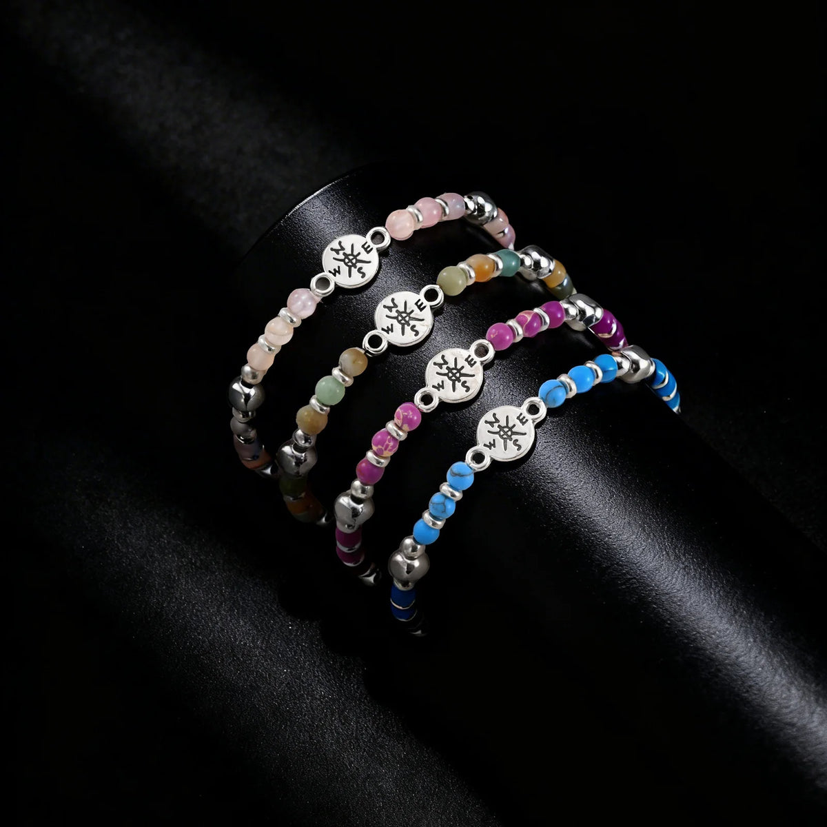 PENDRA Compass Beaded Bracelet