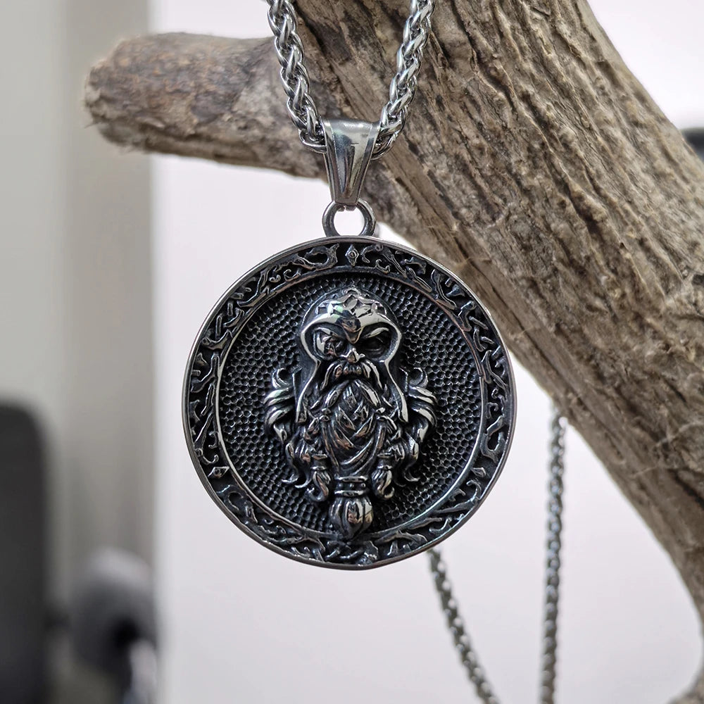 PENDRA Pendant Vintage Necklace