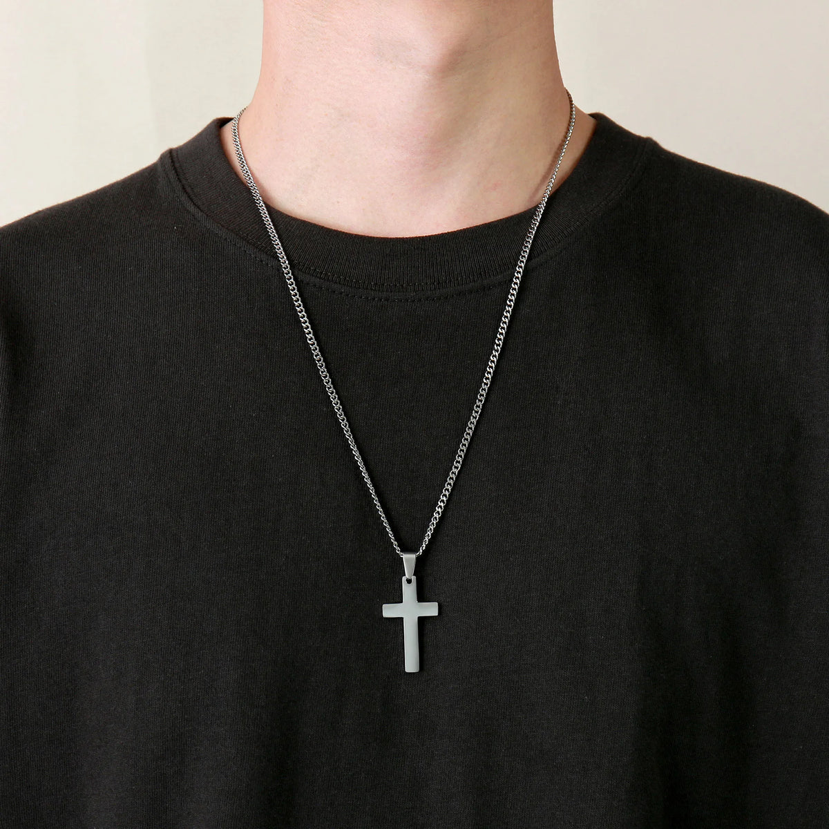 PENDRA Cross Pendant Necklace