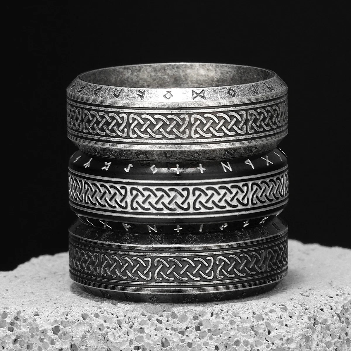 PENDRA Celtic Knot Boyfriend Steel Ring