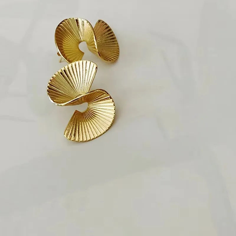 VENTFILLE 925 Sterling Silver Curved Geometry Earring for Women Girl S-Shaped Texture Unique Retro Jewelry Gift Dropshipping
