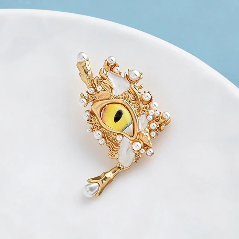 PENDRA Art Design Eye Brooch