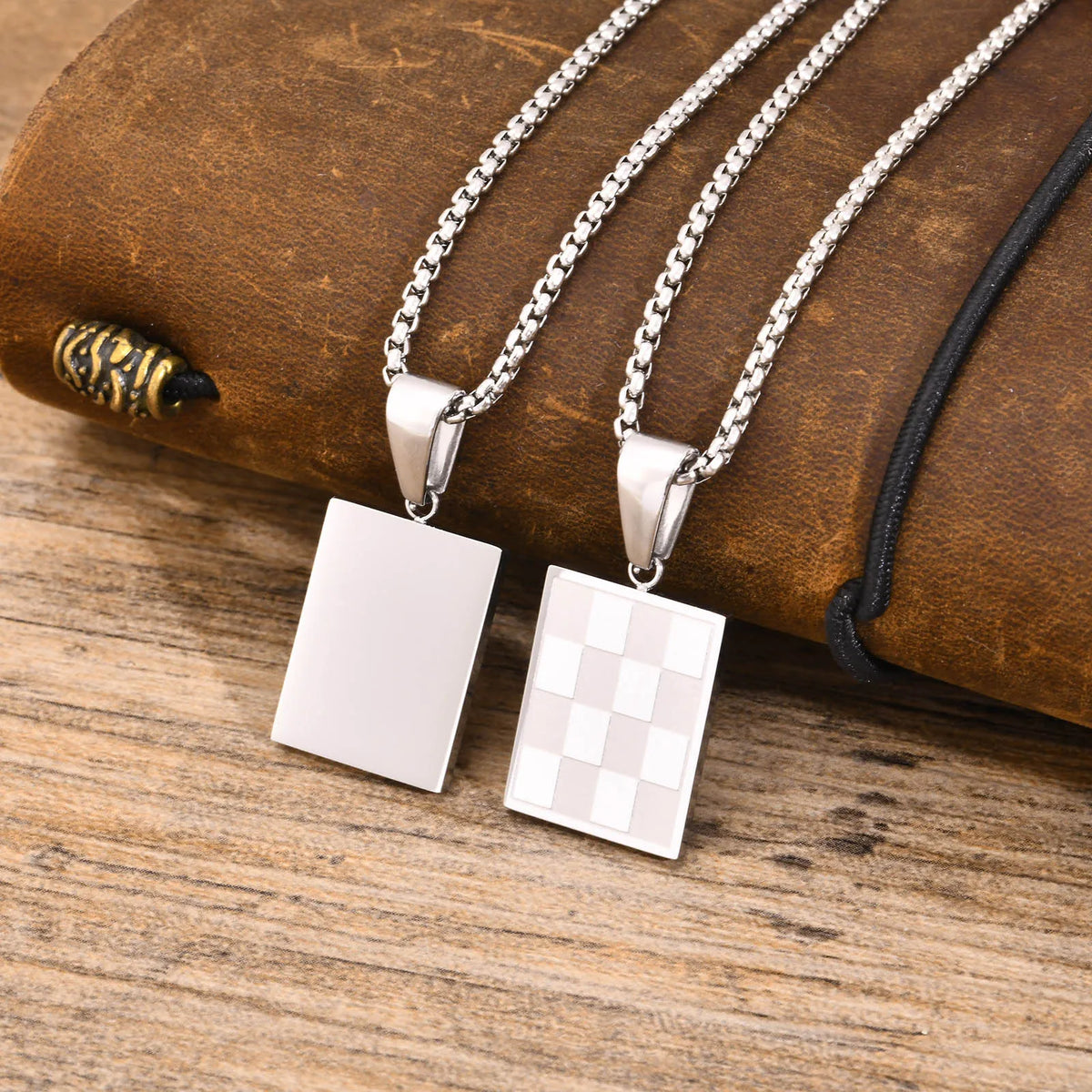 PENDRA Square Checkerboard Pendant Necklace
