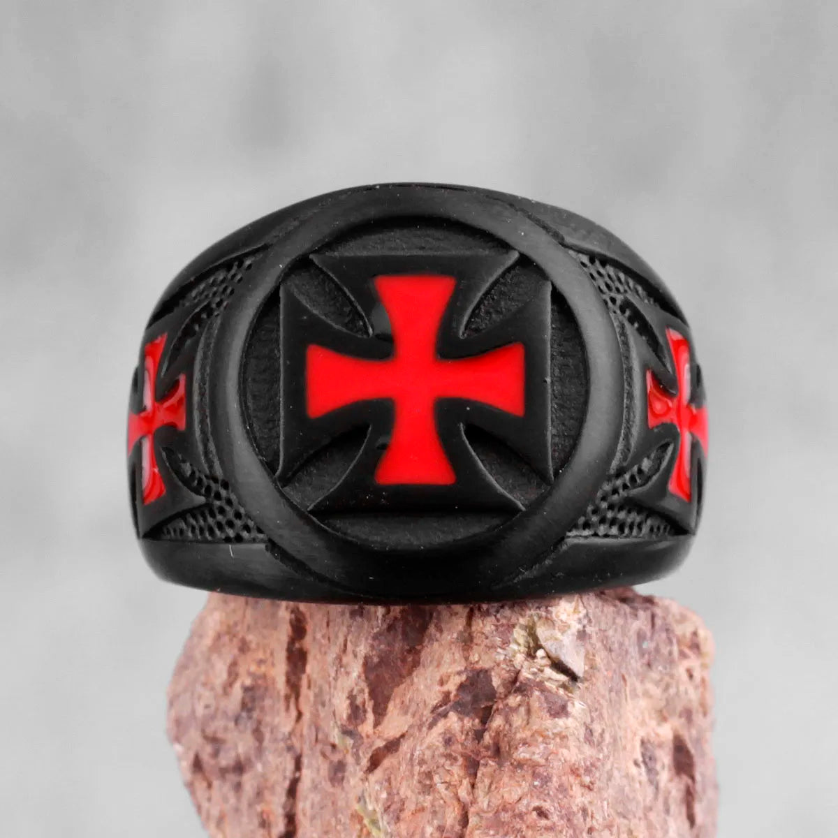 Red Cross Black Stainless Steel Mens Rings Religion Punk Hip Hop for Male Boyfriend Biker Jewelry Creativity Gift Wholesale
