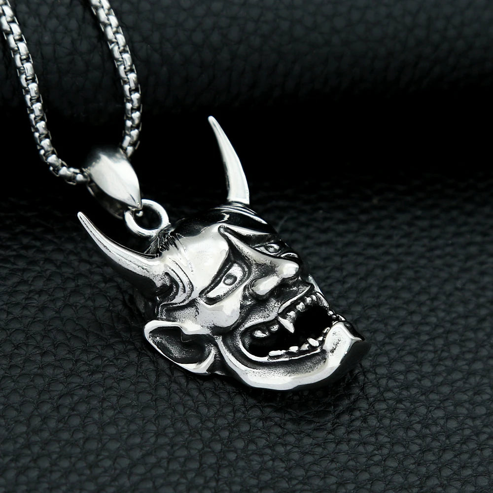 PENDRA Prajna Mask Vintage Pendant Necklace