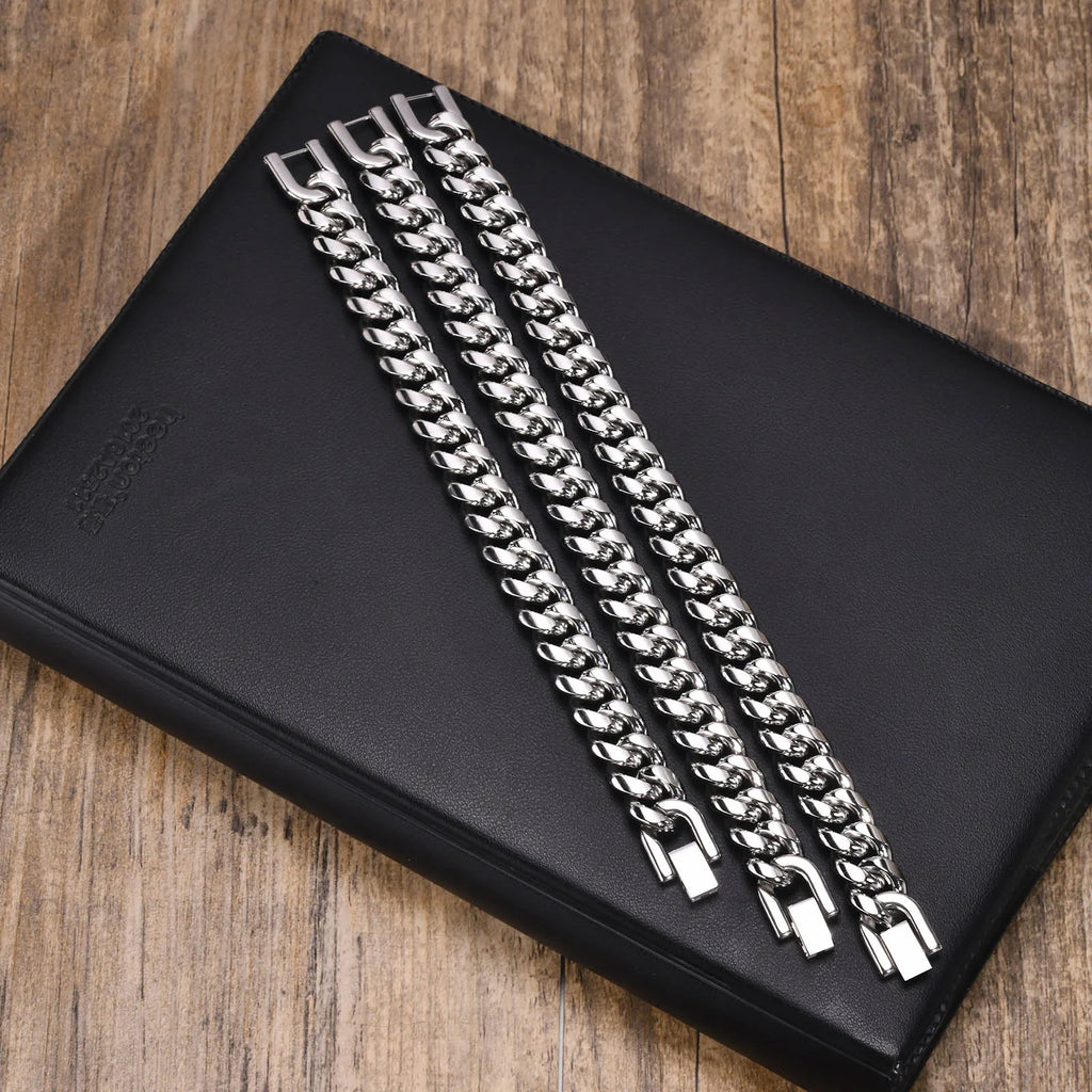 PENDRA Cuban Curb Bracelet