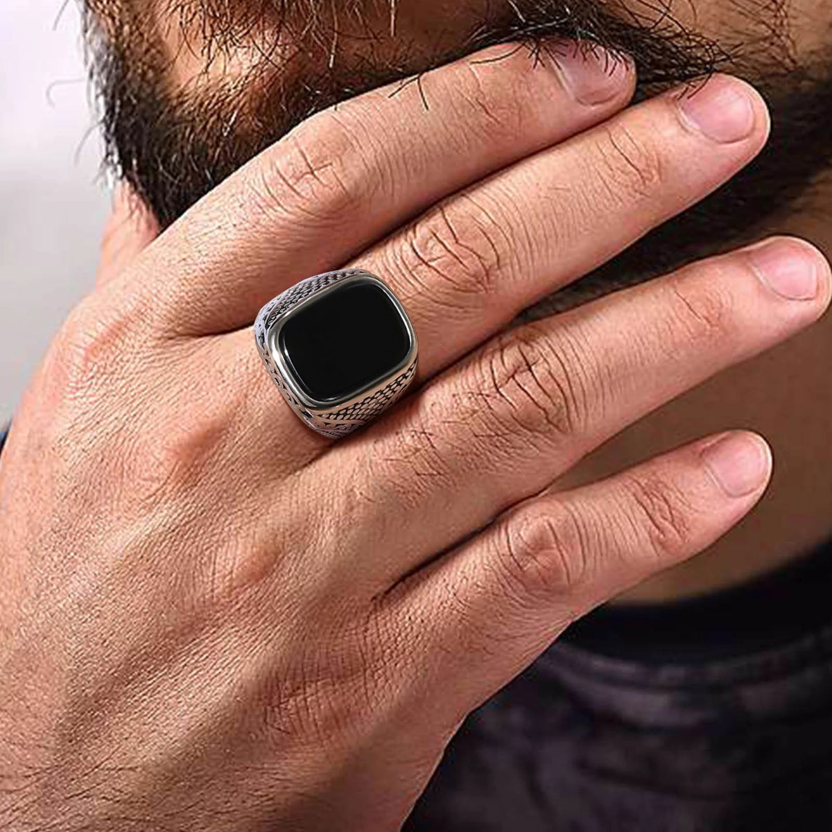 PENDRA Nerivara Signet Ring