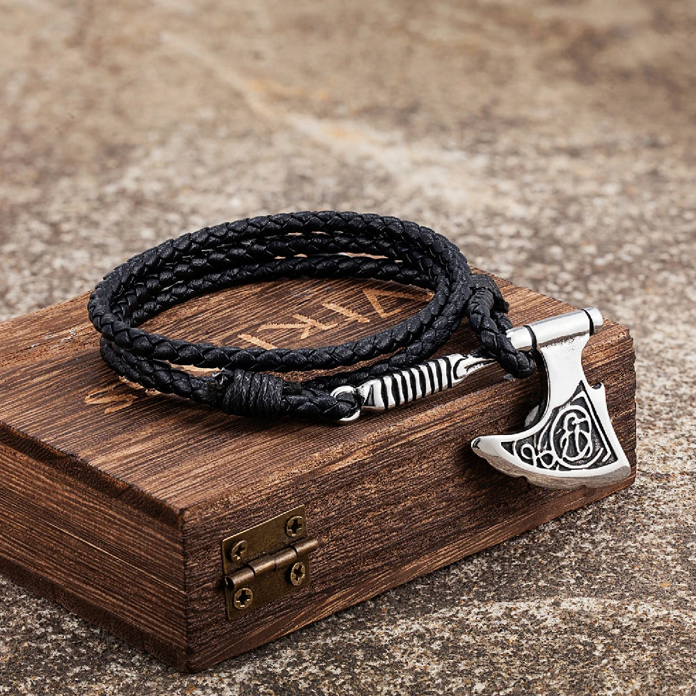 PENDRA Celtic Knot Rune Viking Bracelet