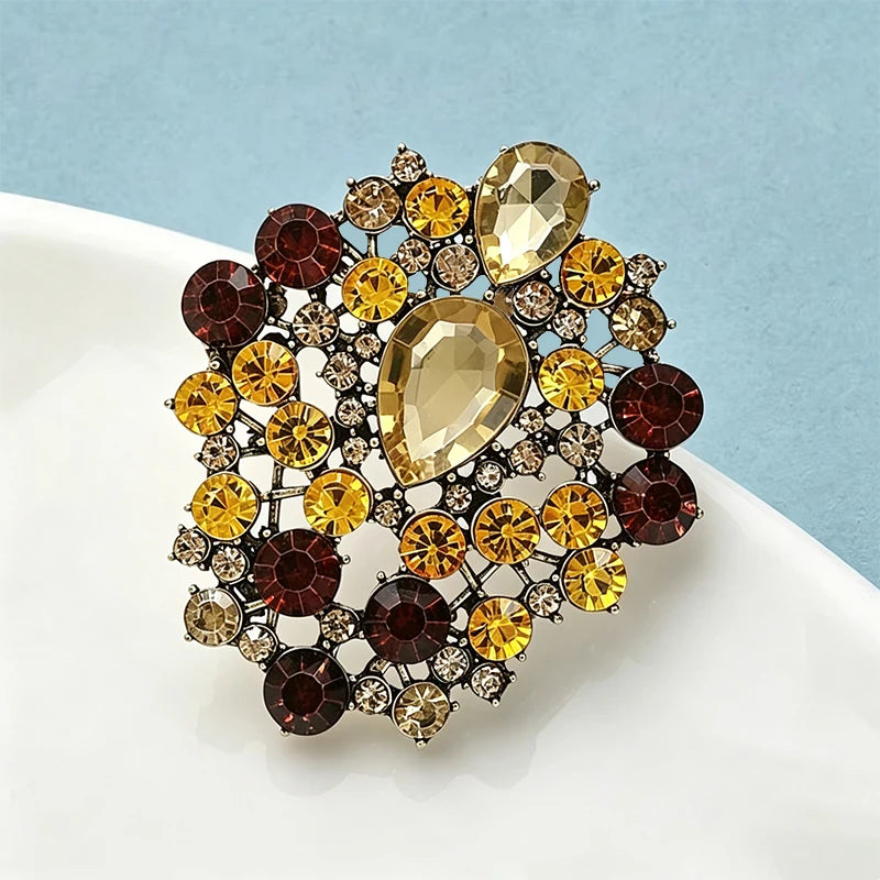 PENDRA Versailles Vintage Palace Flower Brooch
