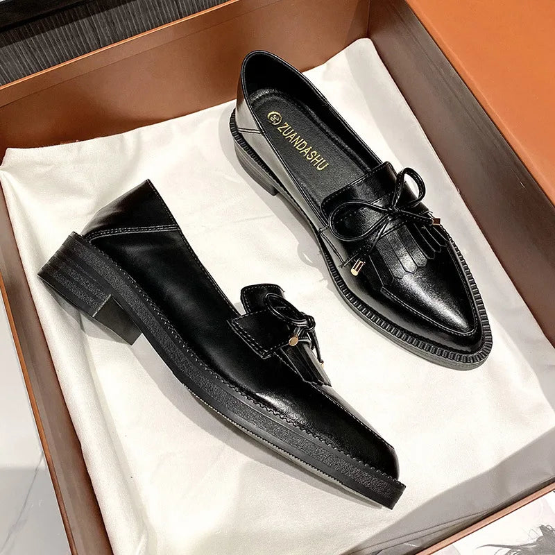 PENDRA Leather Platform British Small Shoes