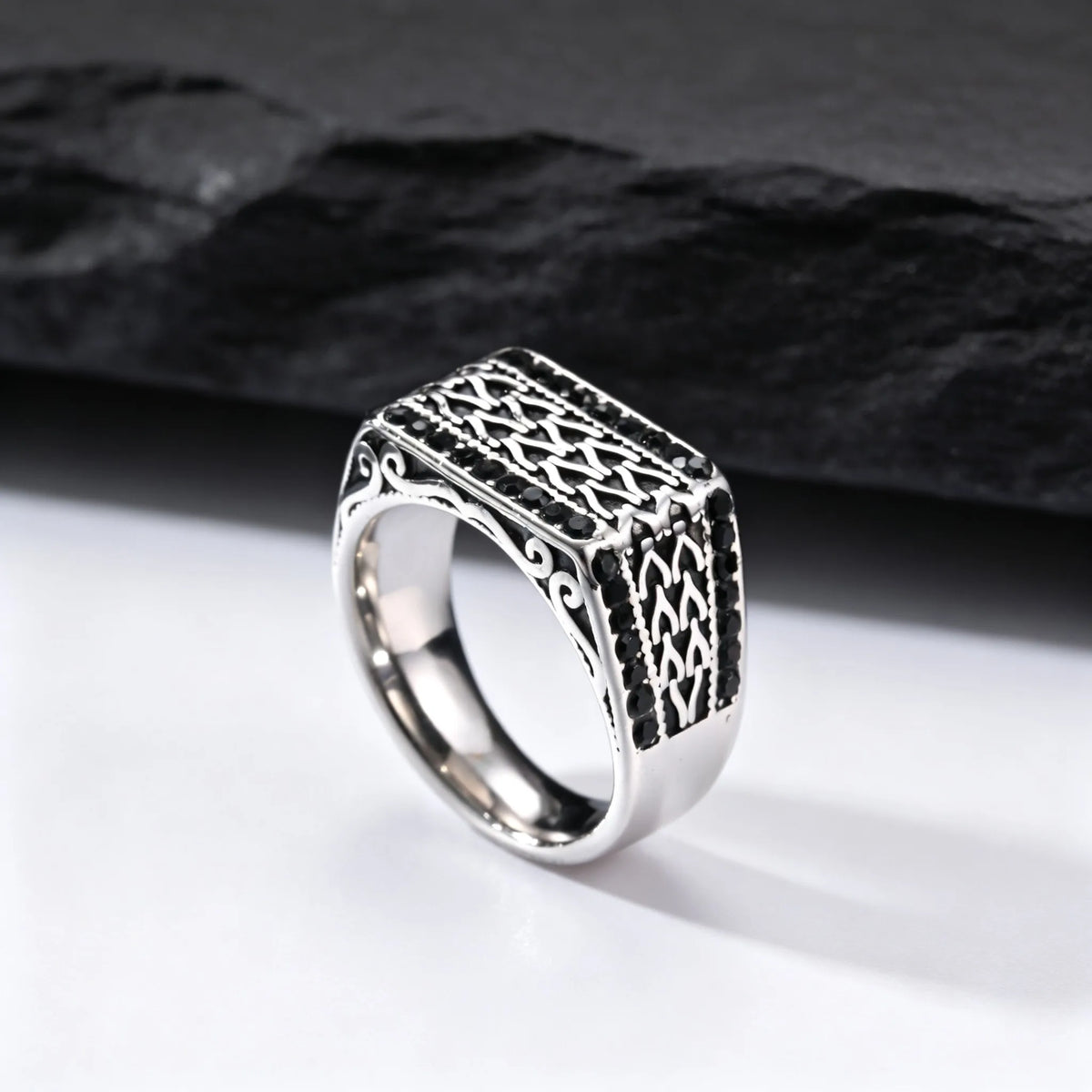 Vintage Punk Signet Ring for Men,Waterproof Stainless Steel Statement Ring,New Jewelry