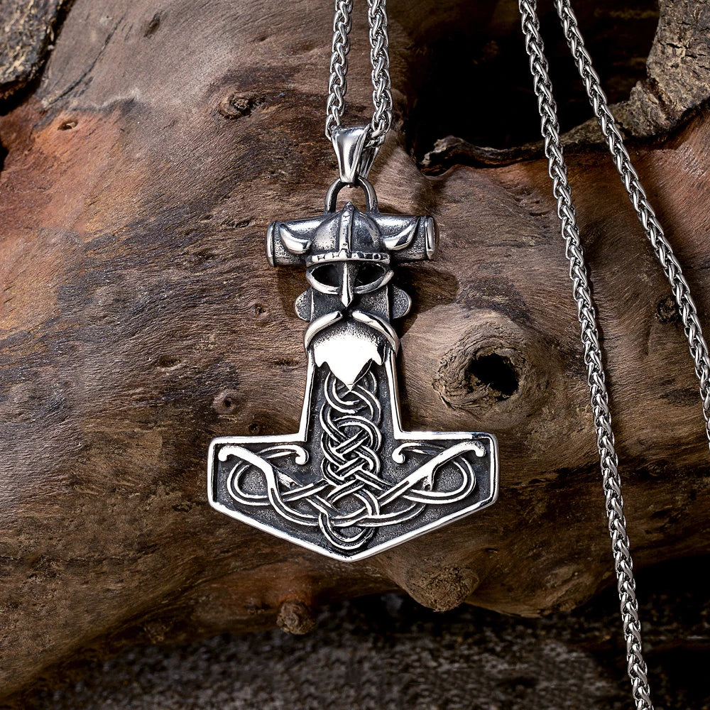 PENDRA Rune Vikings Necklace