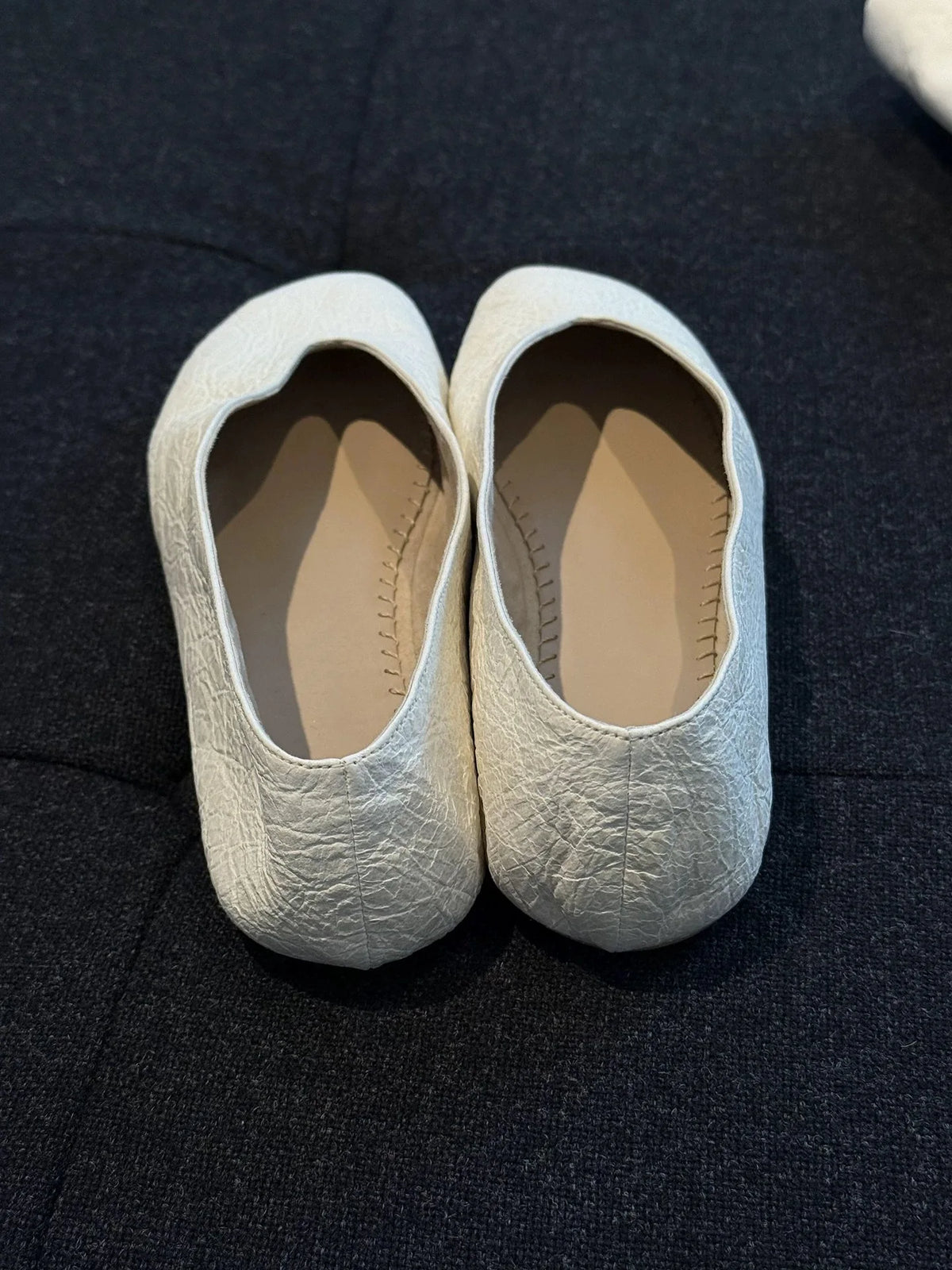 PENDRA Flat Spot Sheepskin Shoes