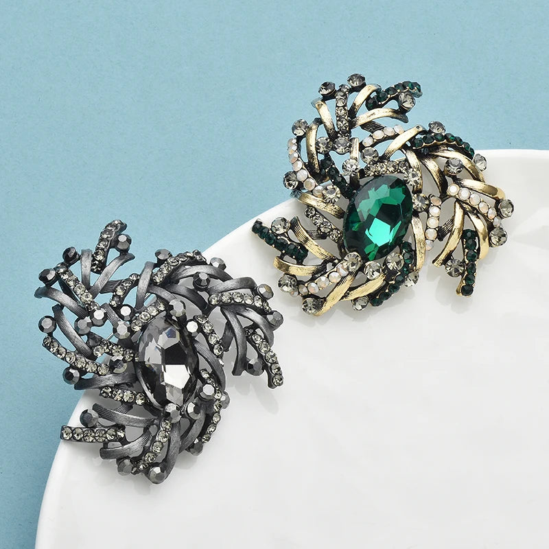 PENDRA Geometra Crystal Geometric Flower Brooch