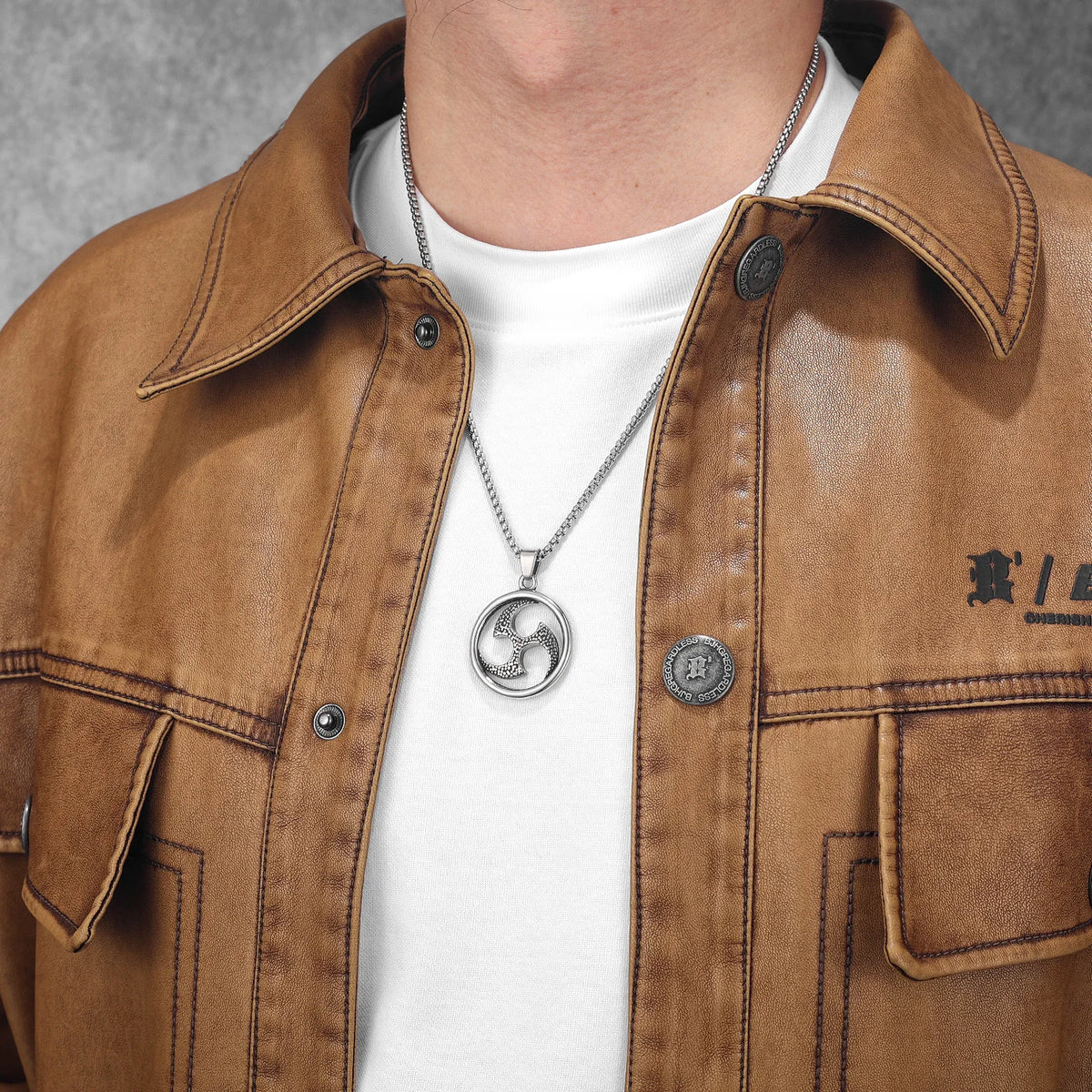 PENDRA Concealed Boomerang Steel Necklace
