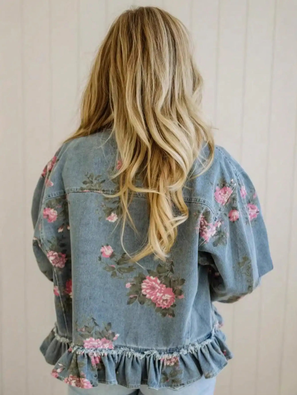 New Women's Retro Washed Floral Print Denim Jacket, Long-sleeved, Collared, Ruffled Hem, Short Jacket, Summer outfits for womener.