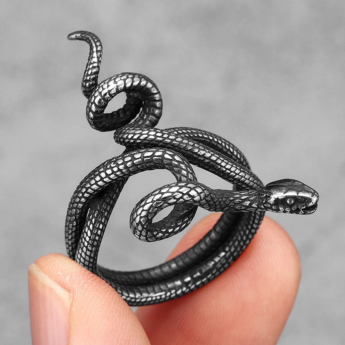 PENDRA Animal Poisonous Snake Steel Ring