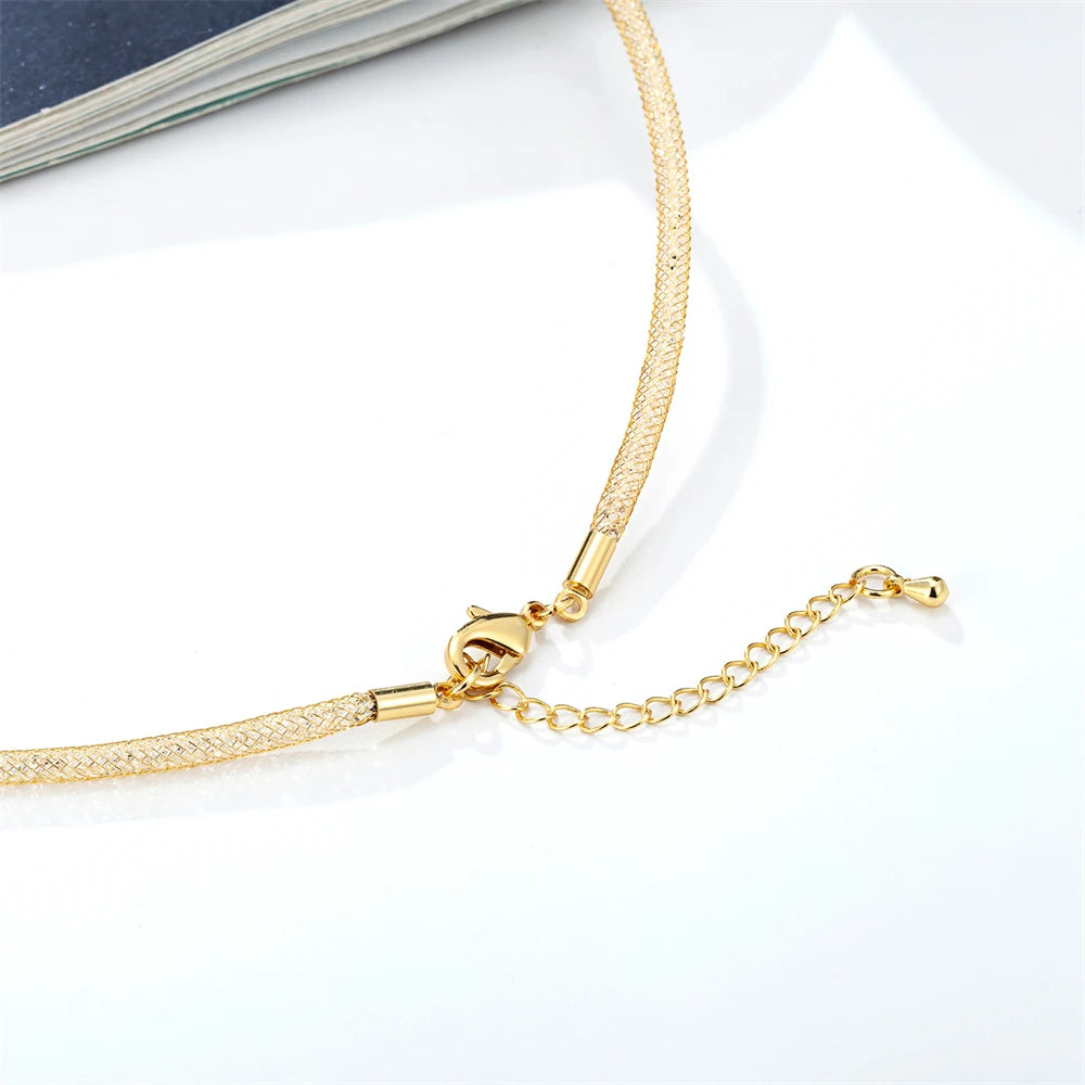 PENDRA Crystal Minimalist Necklace
