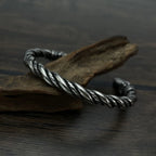 PENDRA Vikingeagle Eagle Head Bracelet